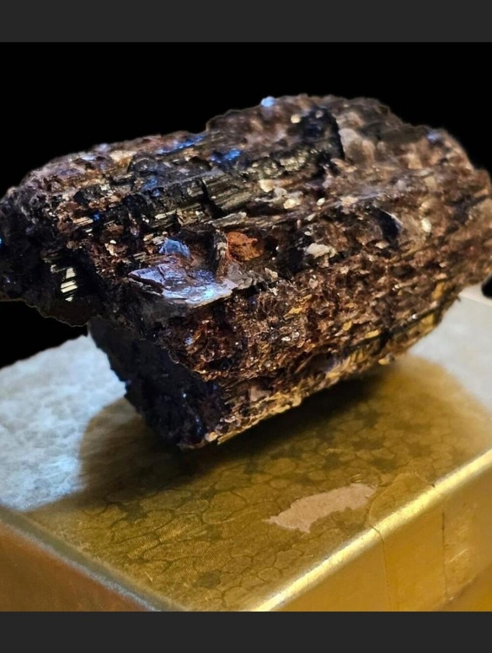 RARE MUTLI SPECIMEN Tourmaline Lepidolite Muscovite Hematite Quartz/Pegmatite